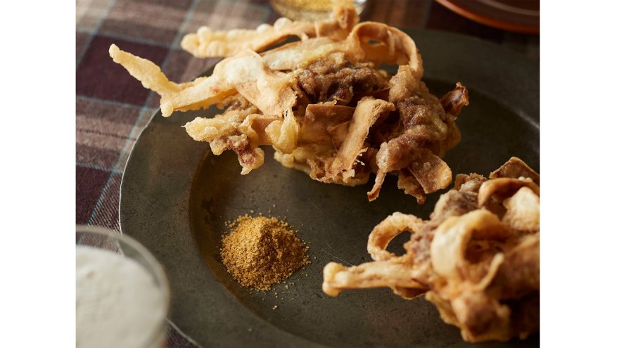 大根の皮と豚肉のフリット