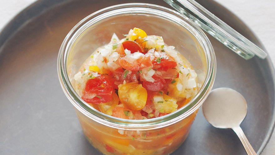 オニオンサルサ