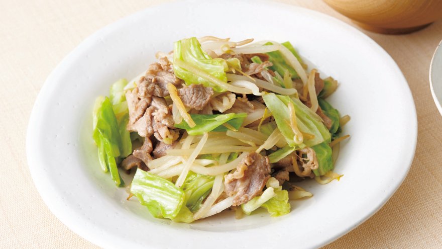 春キャベツで肉野菜炒め