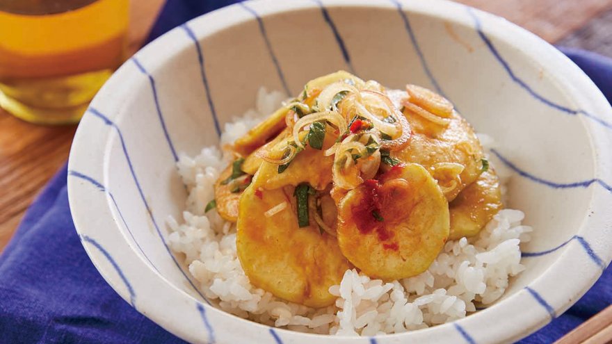 なすのピリ辛中華丼