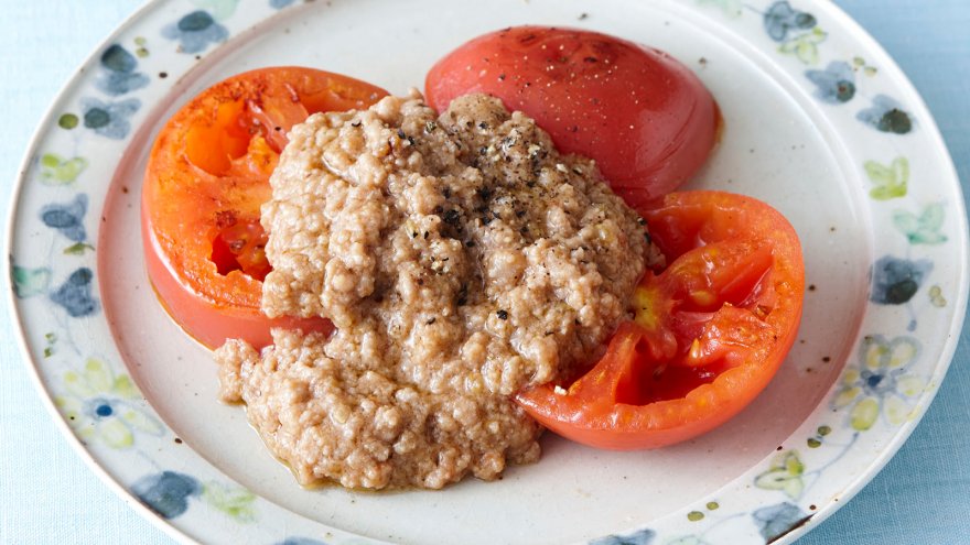トマトステーキ肉みそのせ