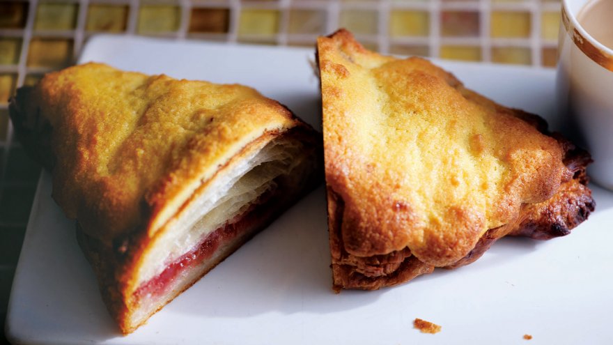 アーモンドクリームクロワッサン