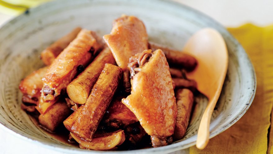 ごぼうと手羽中の甘酢煮