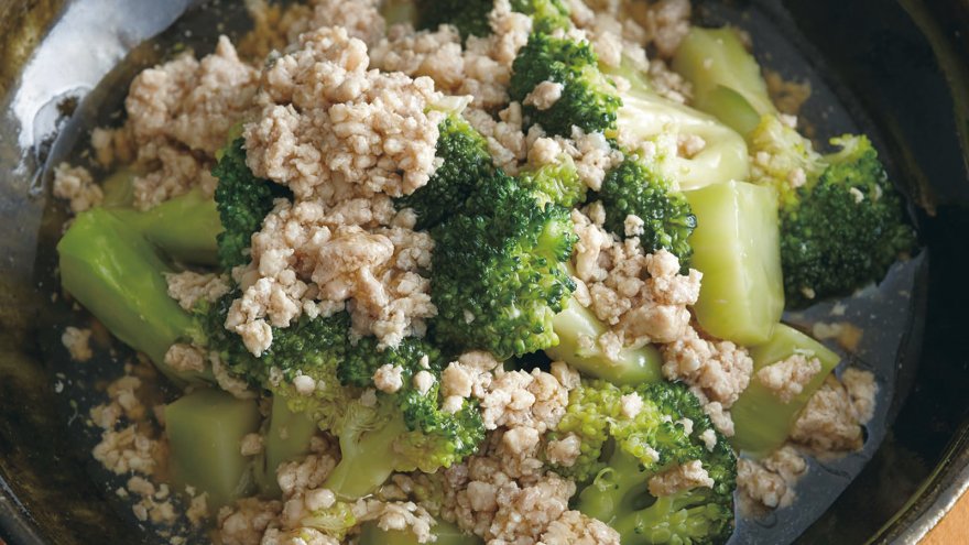 ブロッコリーのそぼろ煮