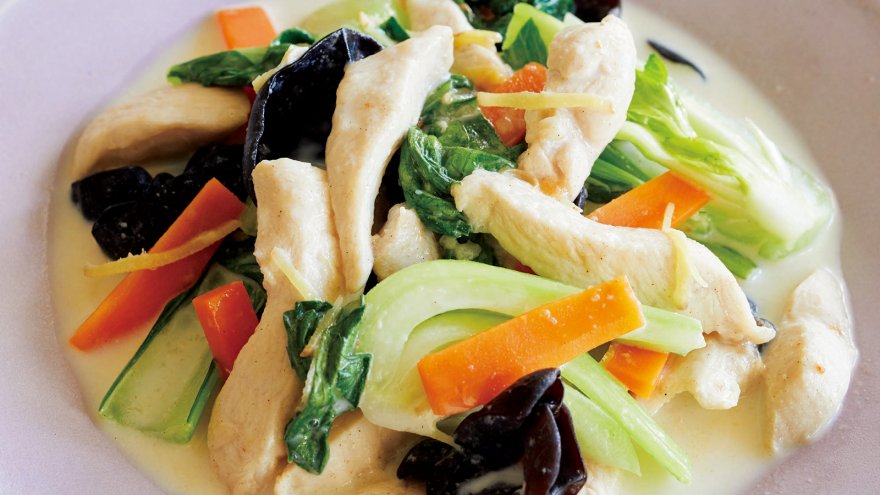 鶏むねのスキムミルク炒め