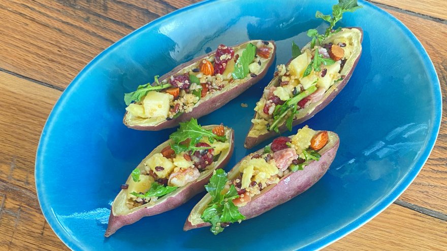 さつまいもボートのサラダ