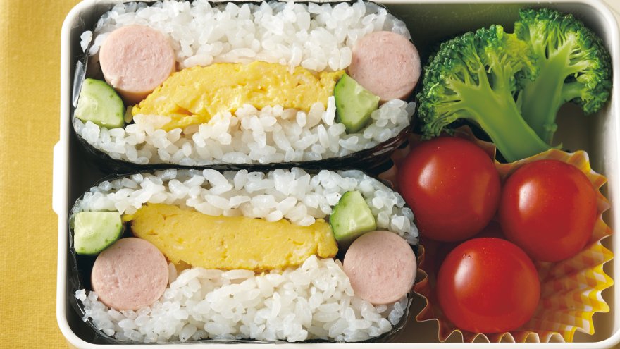 彩りおにぎらず弁当