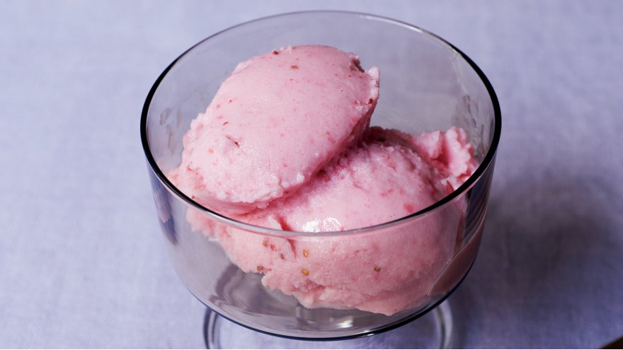 いちごのジェラート