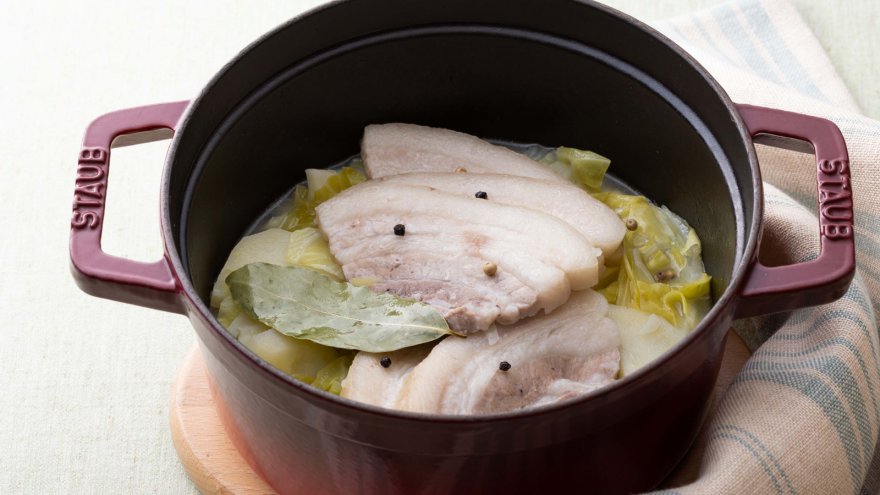 春キャベツの簡単シュークルート