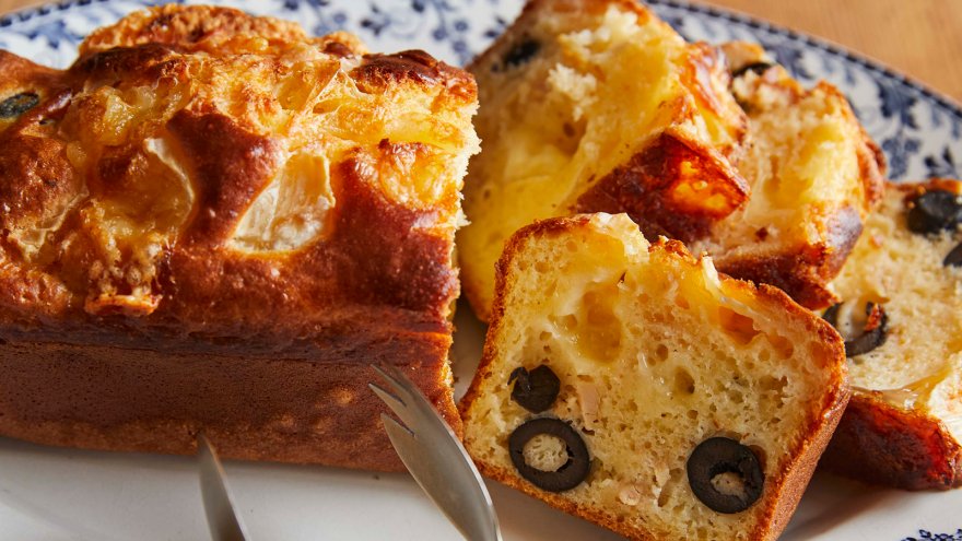 ツナとオリーブのケークサレ