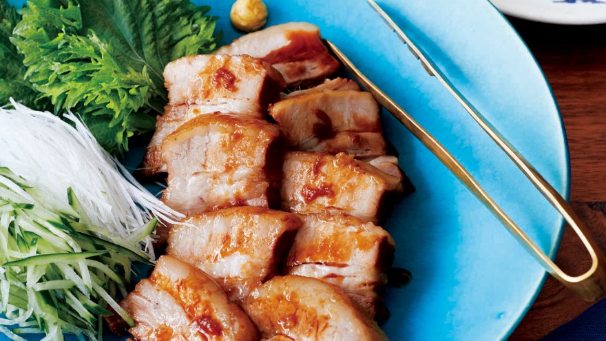 たっぷり薬味の煮豚