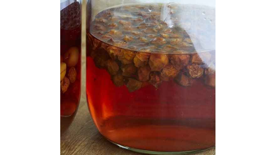 小梅のりんご酢茶