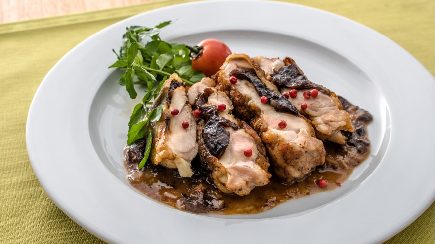 ジューシープルーンチキン