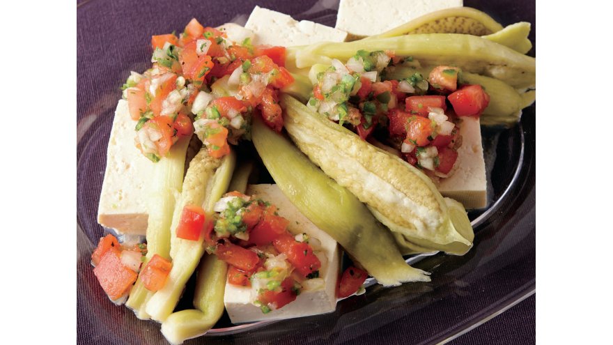 蒸しなすと豆腐のサルサドレッシング