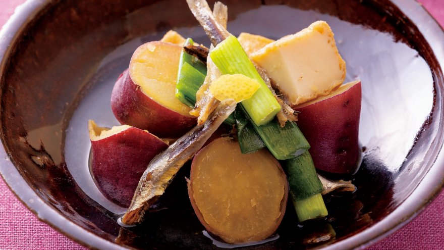 煮干しとさつまいもの煮物