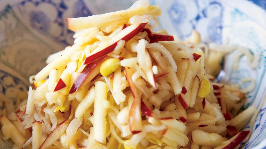 りんごと切り干し大根のサラダ