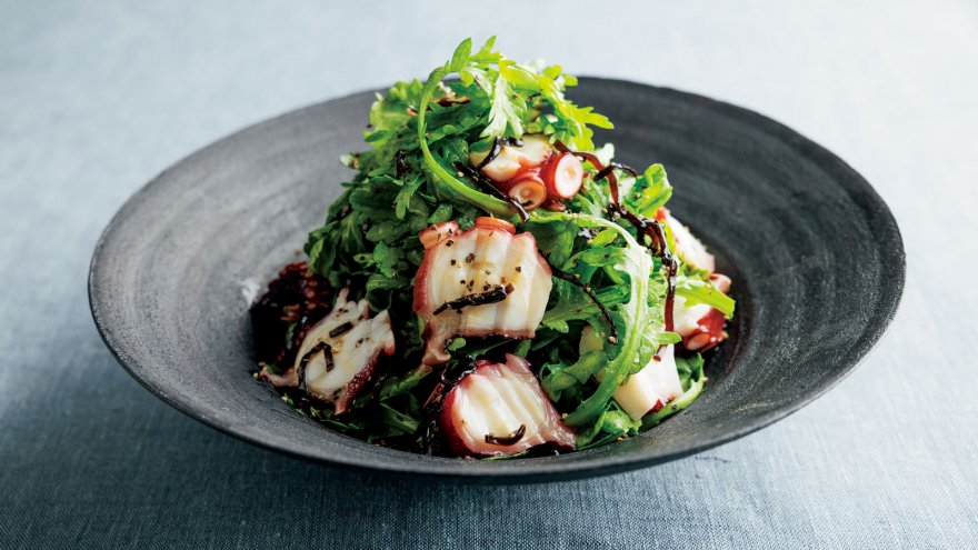 たこと春菊のサラダ