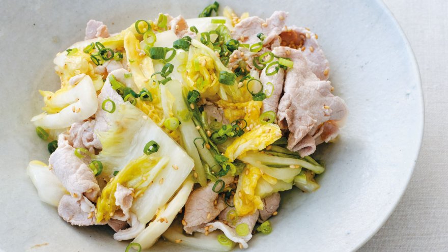 豚しゃぶと発酵白菜のあえ物