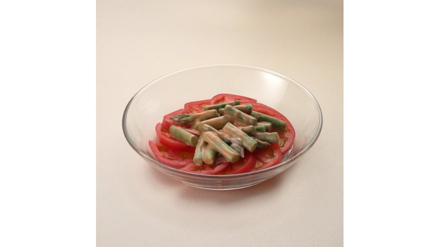 アスパラガスとトマトのピンクサラダ