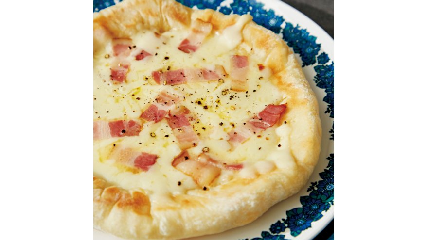 チーズチーズピザ