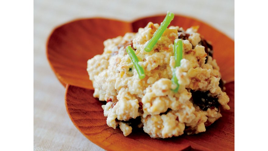 くるみとレーズンの白あえ