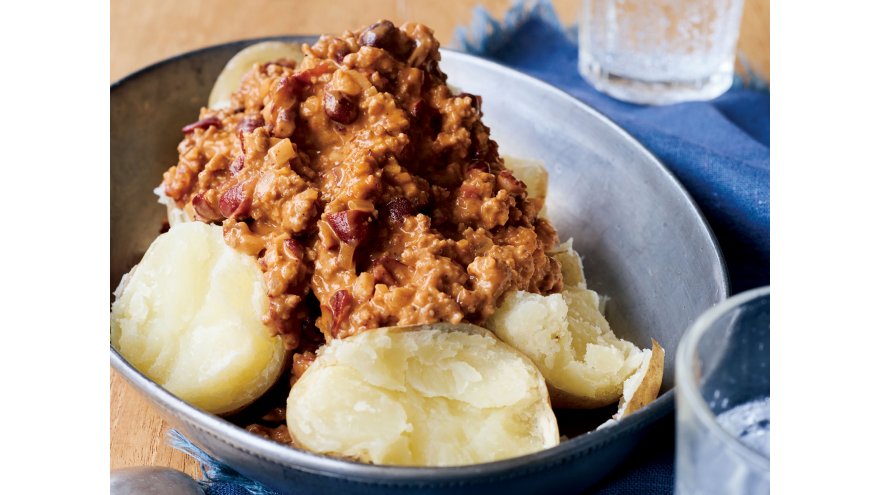 ホクホク新じゃがチリコンカン