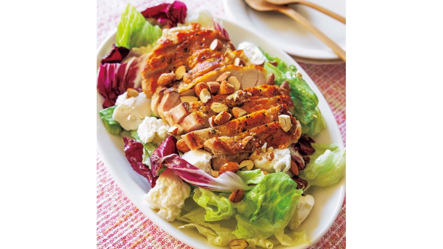 チキンとモッツァレラのボリュームサラダ