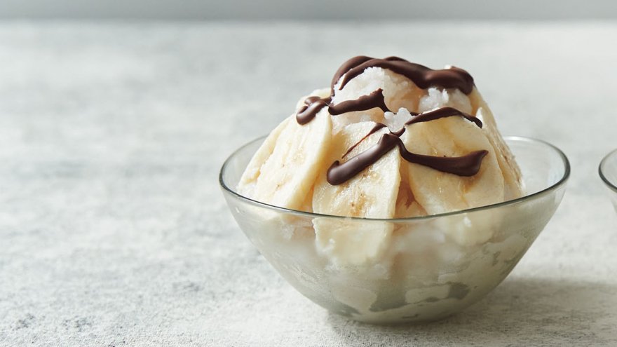 甘酒かき氷 チョコバナナ添え