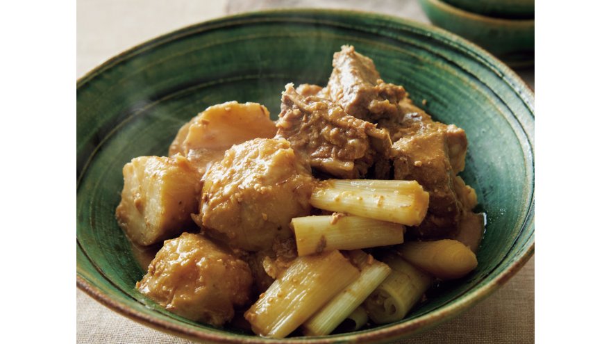 里芋と豚スペアリブのみそ煮込み