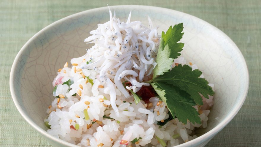 みつばの混ぜご飯しらすのせ