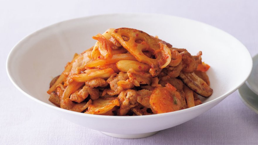 れんこんと豚肉のキムチ炒め