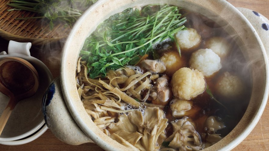 しらい流だまこ鍋