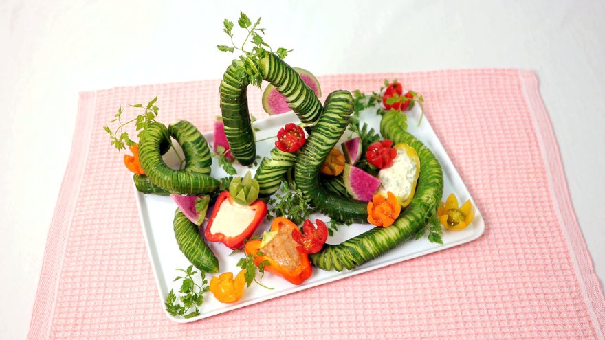 ビョンビョンきゅうりと発酵だれ