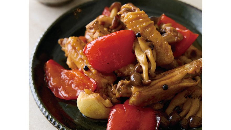 鶏スペアリブときのこ、パプリカの甘酢煮