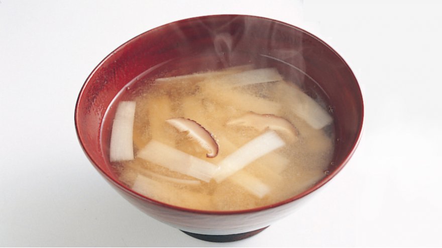うどとしいたけのみそ汁