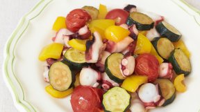 夏野菜のカラフルたこチャンプル