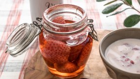 いちごビネガー