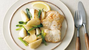 かぶと鶏肉のレモンソテー