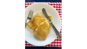 りんごのそば粉クレープ