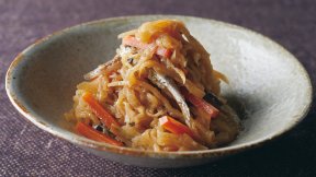 いりこと切り干し大根の煮物
