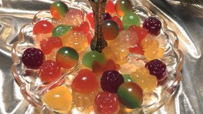 基本のグミとレインボーグミ