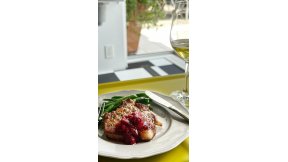 ポークソテー ラズベリーソース