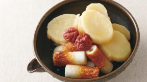 じゃがいもとちくわの梅煮