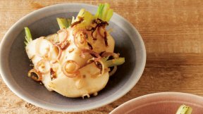 かぶの塩昆布あえ