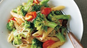 ブロッコリーのピリ辛ペンネ