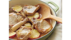 さつまいもと豚肉の洋風蒸し煮