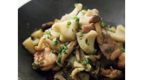 れんこんと鶏肉のはちみつじょうゆ煮