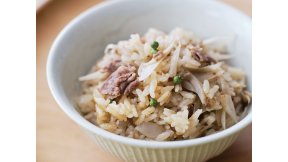 新ごぼうと牛こまの炊き込みご飯