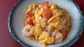 トマトとえびの卵炒め しょうがあん