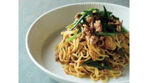 ひき肉とにらの焼きそば